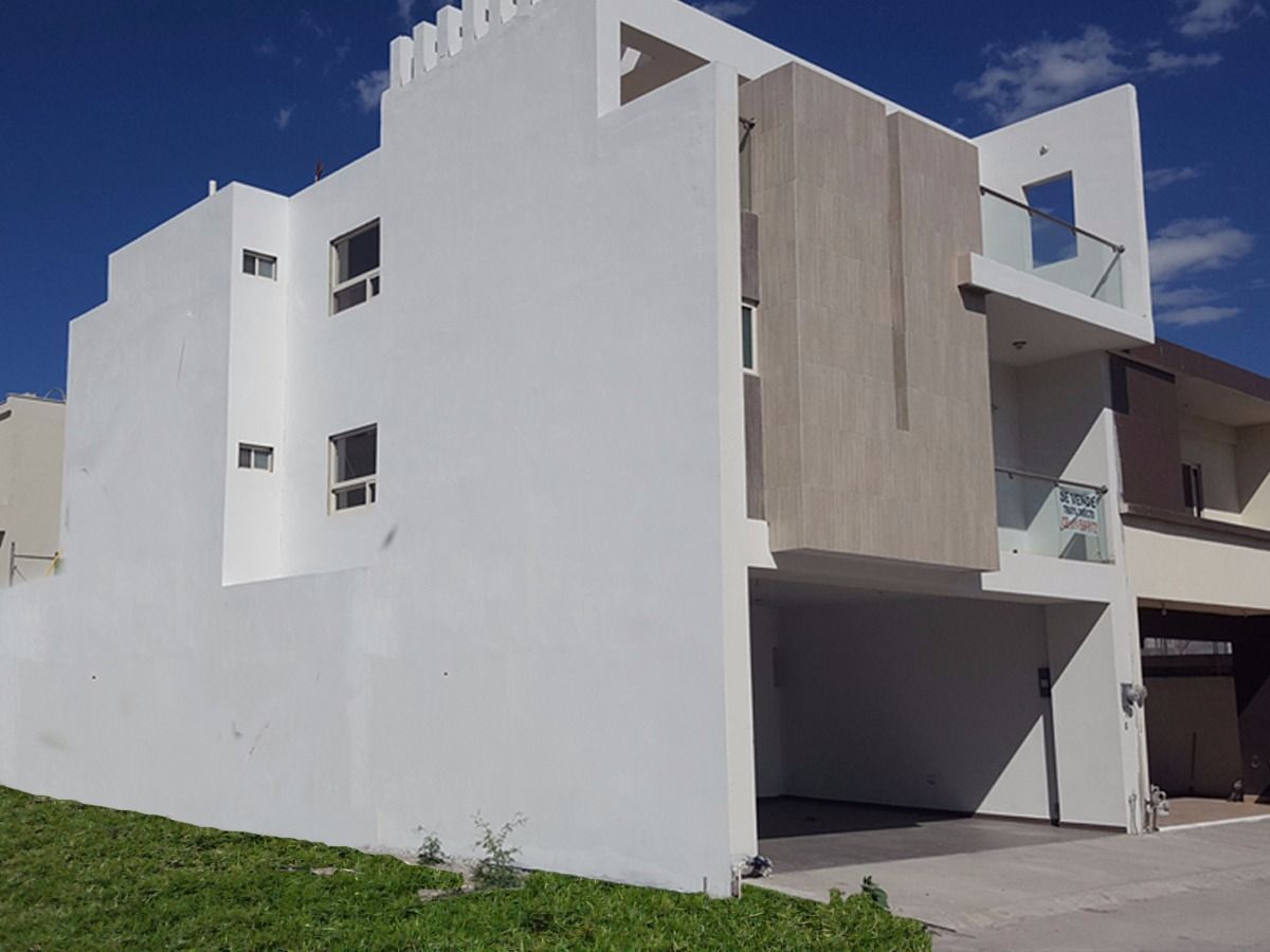 Excelente Residencia en Venta en la Col. La Encomienda en Escobedo, NL