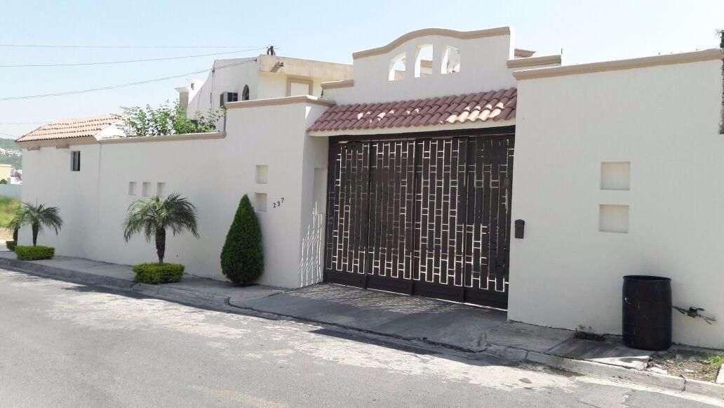 Casa en Venta en Colinas de San Jerónimo Monterrey