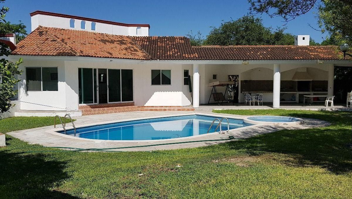 Quinta en Venta Cienega de Flores Nuevo Leon