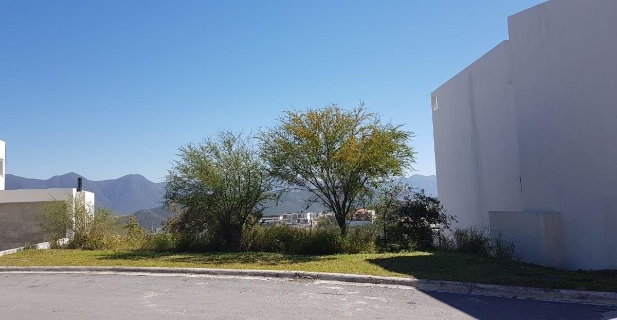 Terreno en Venta en Rincon de Las Montañas en Sierra Alta