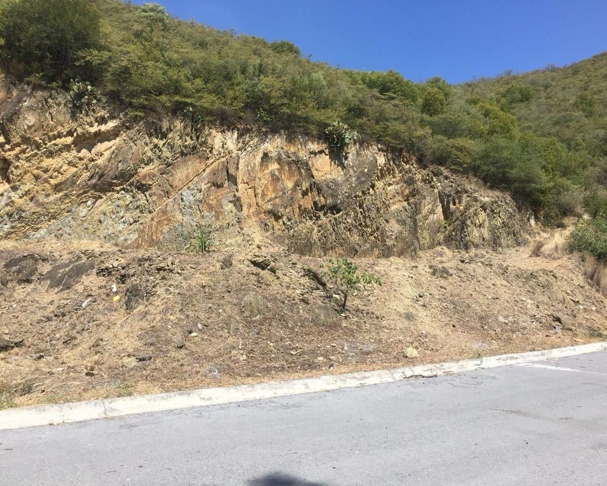 Terreno en Venta Valle de Bosquencinos en Carretera Nacional