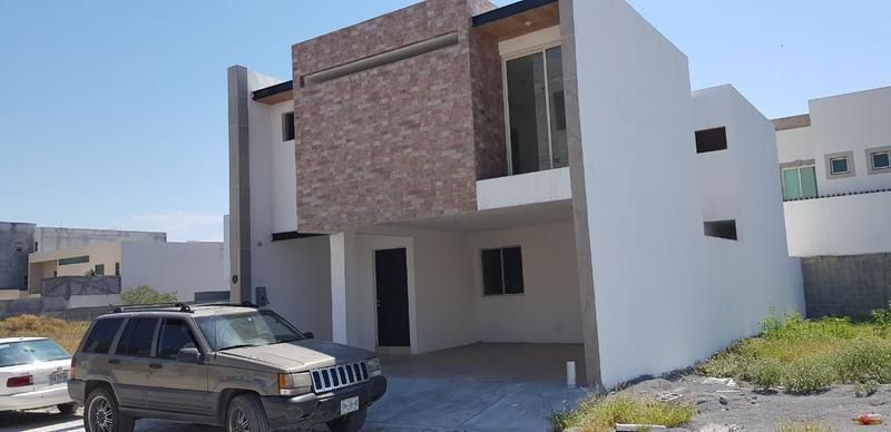 Casa en Venta La Encomienda Escobedo Nuevo Leon