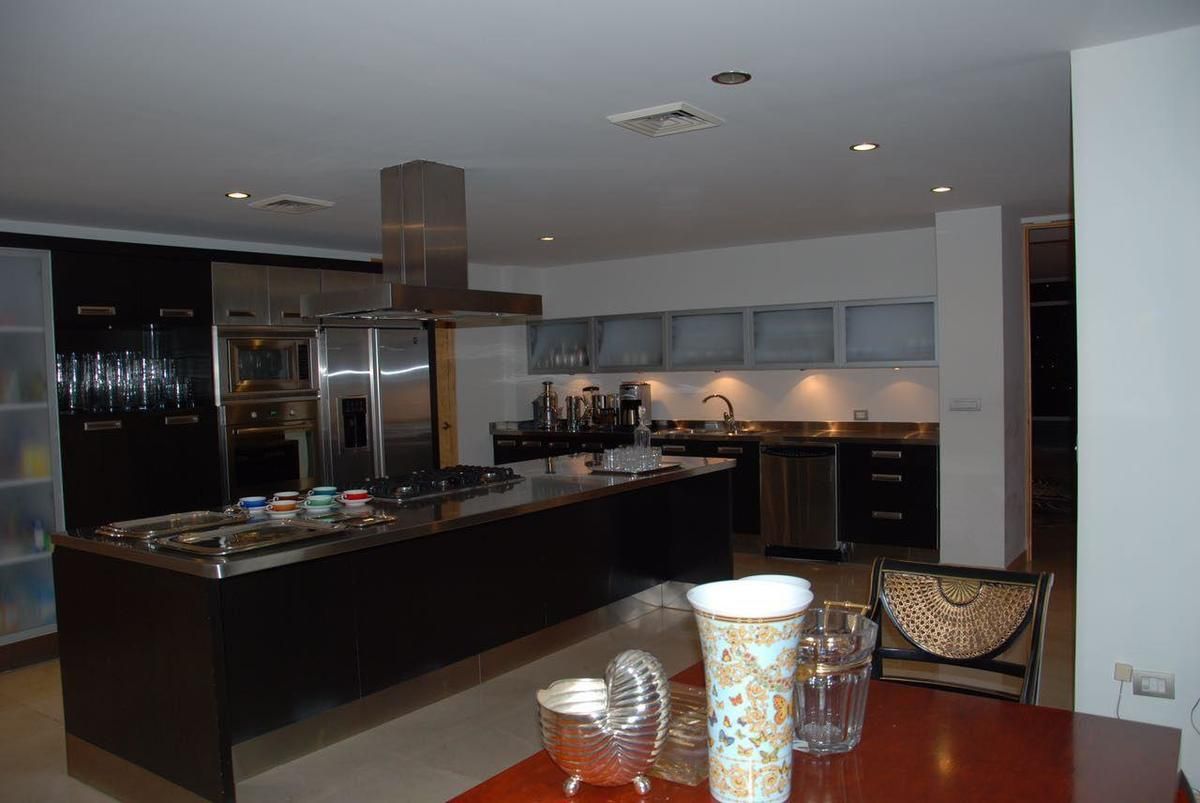 DEPARTAMENTO EN VENTA EN VALLE ORIENTE EN SAN PEDRO GARZA GARCÍA