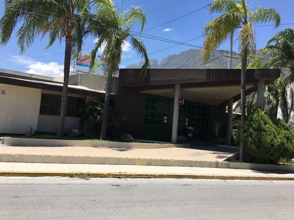 LOCAL EN RENTA EN AMAPAS EN SAN PEDRO GARZA GARCÍA