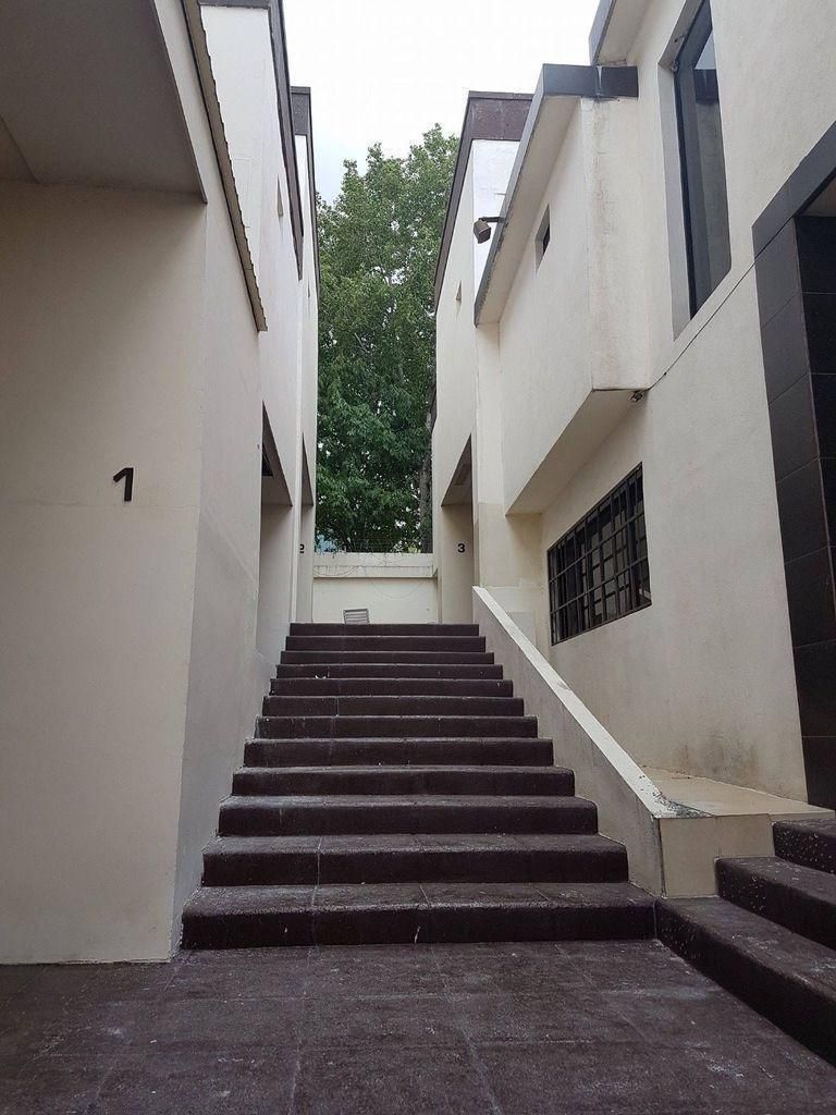 CASA EN VENTA EN VALLE EN SAN PEDRO GARZA GARCIA